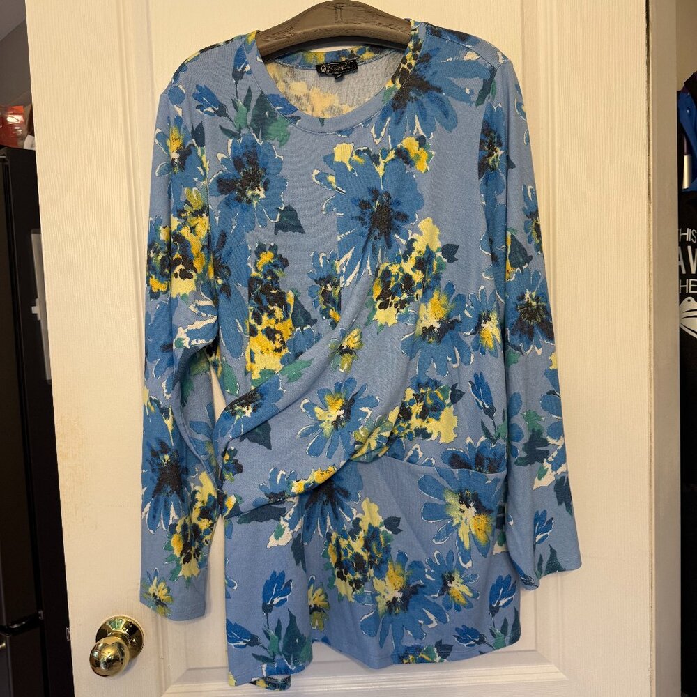 Blue Flower Top